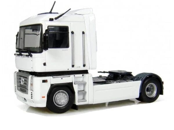 5-5691 renault magnum truck white colour kts maskiner universal hobbies